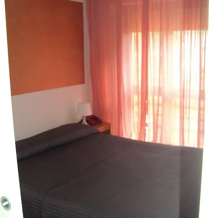 Vintage Hotel 3*