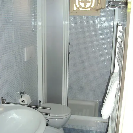 Hotel Vintage 3*