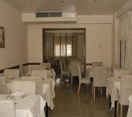 Vintage Hotel